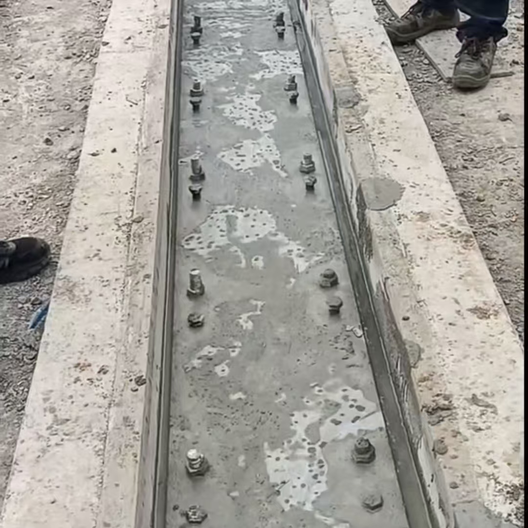 原州港口码头起重机龙门吊重型机械设备稳固用早强快凝轨道胶泥